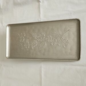 Vintage aluminum tray flower design